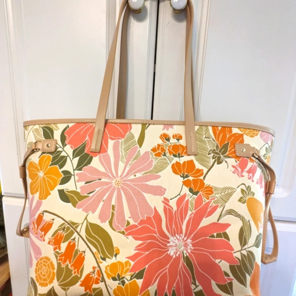 Spartina 449 Pink and Orange Floral Tote Bag with Leather Handles. NWT